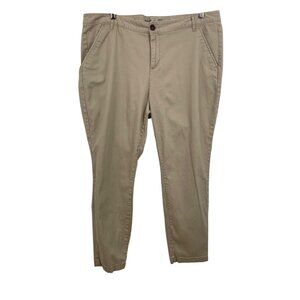Old Navy Skinny Stretch Uniform Pants Chino Rolled Oats Khaki Womens Size 18